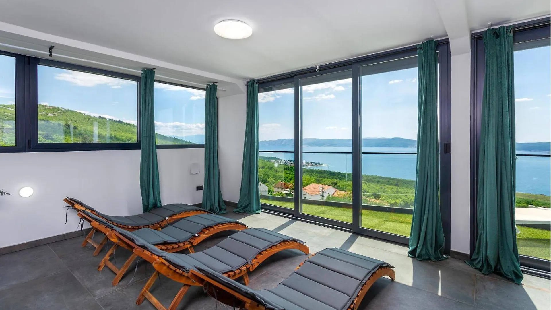 Gorgeous Home In Crikvenica With Sauna Holiday home