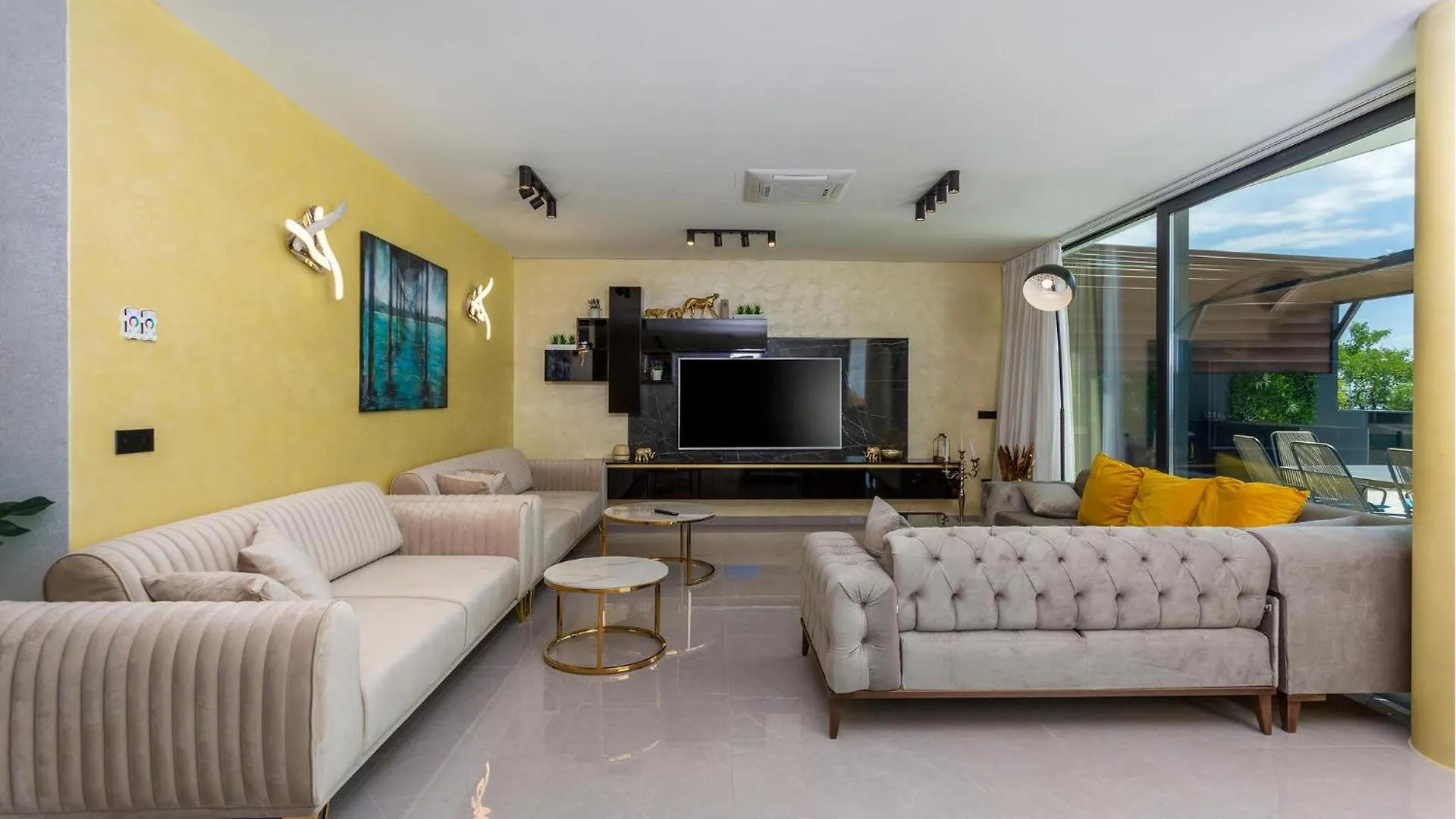 Gorgeous Home In Crikvenica With Sauna 0*,