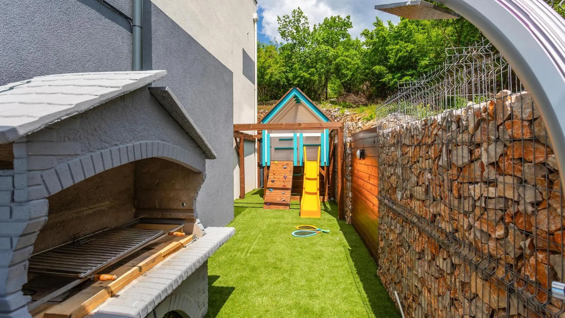 Gorgeous Home In Crikvenica With Sauna Holiday home